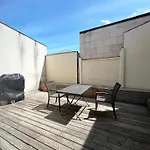 Maison T3 Avec Extérieur 5 Couchages, 3 Lits, 2 Chambres, Bordeaux à 10min, Tram C à 200m, Parc Jeux Enfants Casa de Férias *