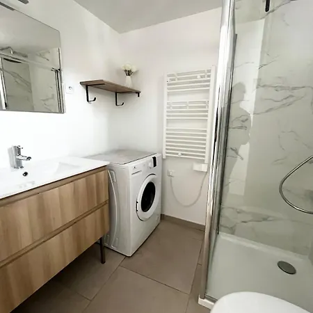 Maison T3 Avec Exterieur 2 Chambres, 5 Couchages, 3 Lits, Bordeaux A 10min, Tram C A 200m, Parc Jeux Enfants * Le Bouscat