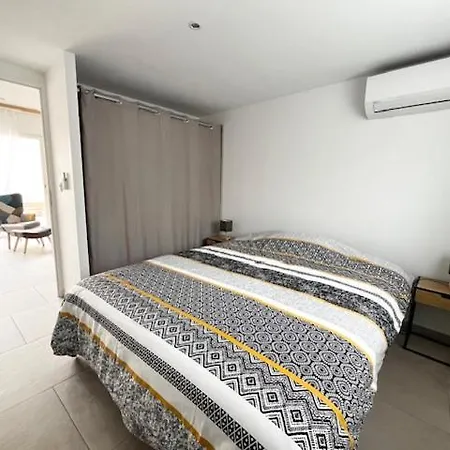 Maison T3 Avec Exterieur 5 Couchages, 3 Lits, 2 Chambres, Bordeaux A 10min, Tram C A 200m, Parc Jeux Enfants 勒布斯卡